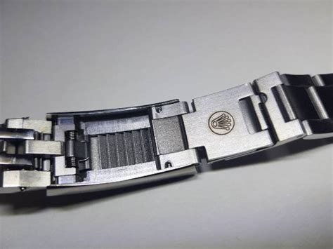 rolex bracelet glide lock.